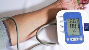 Kebiasaan Makan Berbahaya Pemicu Hipertensi di Usia 30-an