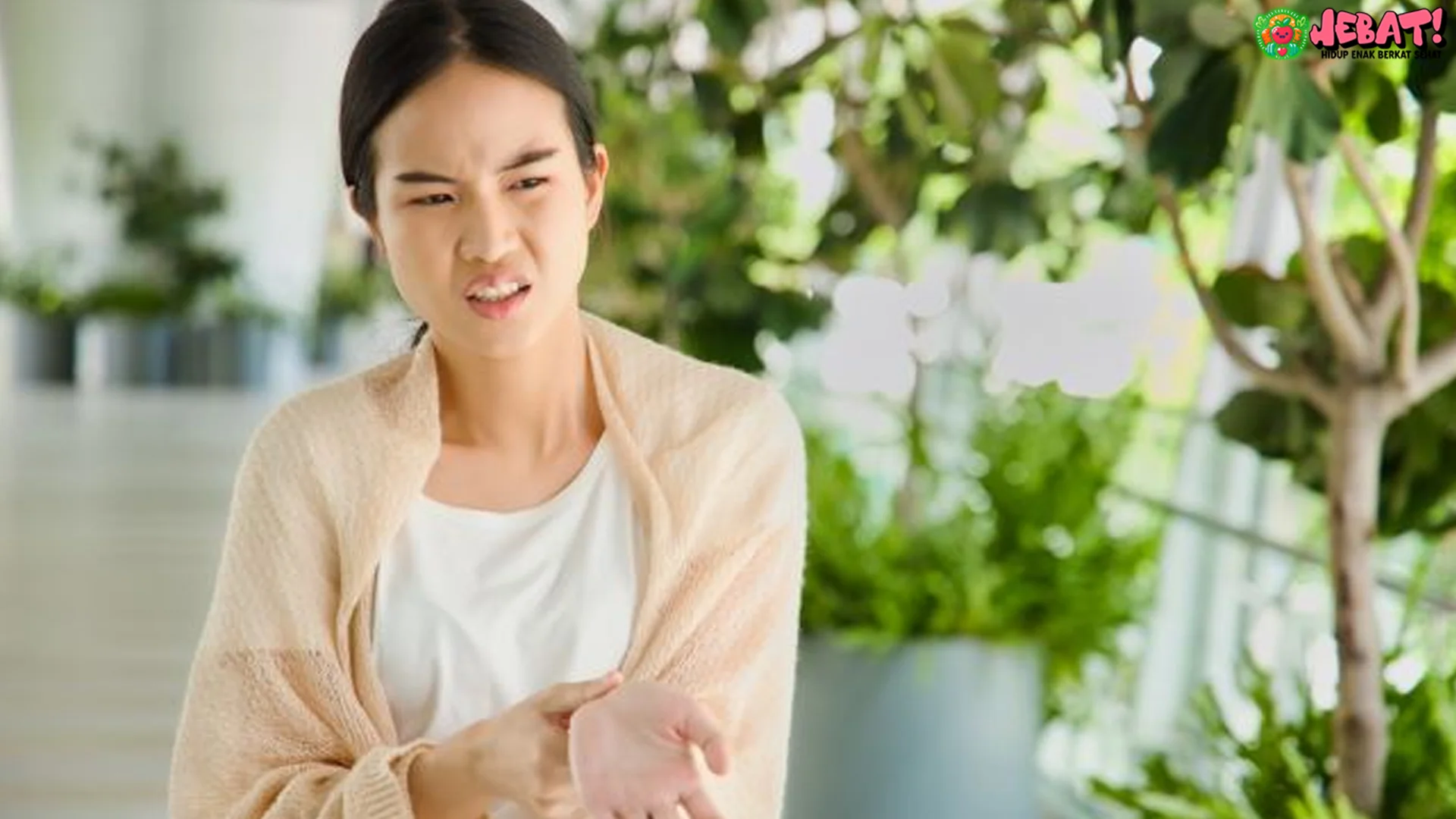 Mengapa Usia Muda Rentan Asam Urat? 4 Hal Penting yang Harus Diwaspadai