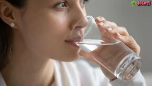 Telat Bangun Sahur Hanya Minum Air Putih? Ini 5 Fakta Pentingnya